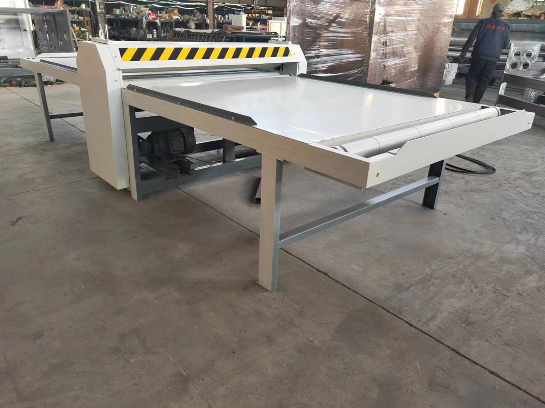Professional Flat Bed Die Cutter Machine For Corrugated Carton Box Platform Cardboard Die Cutting