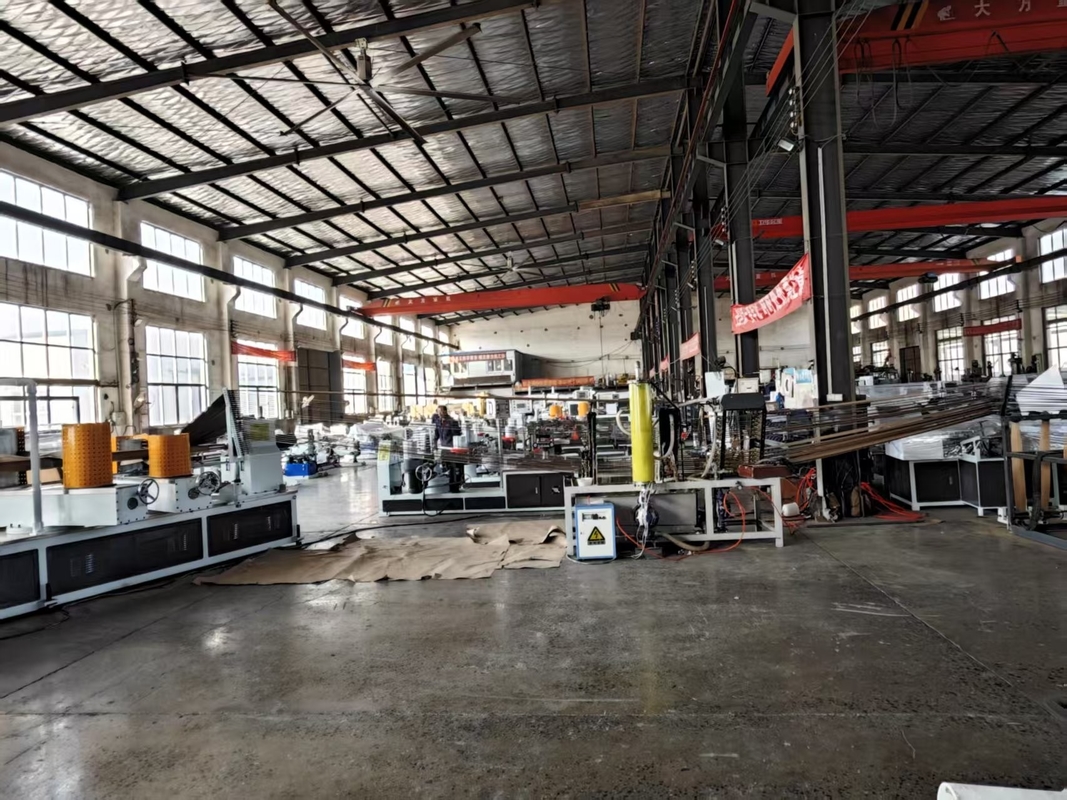 Automatic Paper Core Machine Kraft Cardboard Tube Cutting Machines Tissue Paper Tube Making Machine